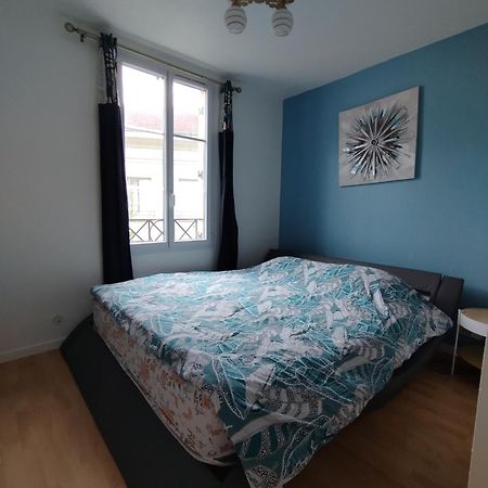 Appartement Situe Place Toscane A 5 Min De Disney 세리스 외부 사진